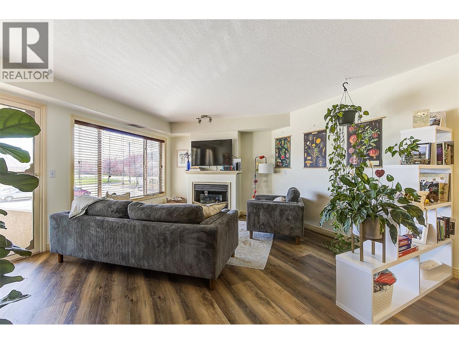 265 Snowsell Street Unit# 314