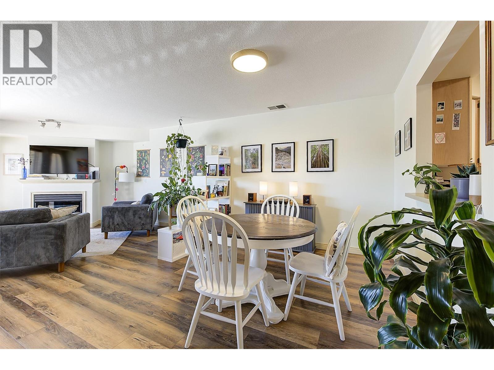 265 Snowsell Street Unit# 314