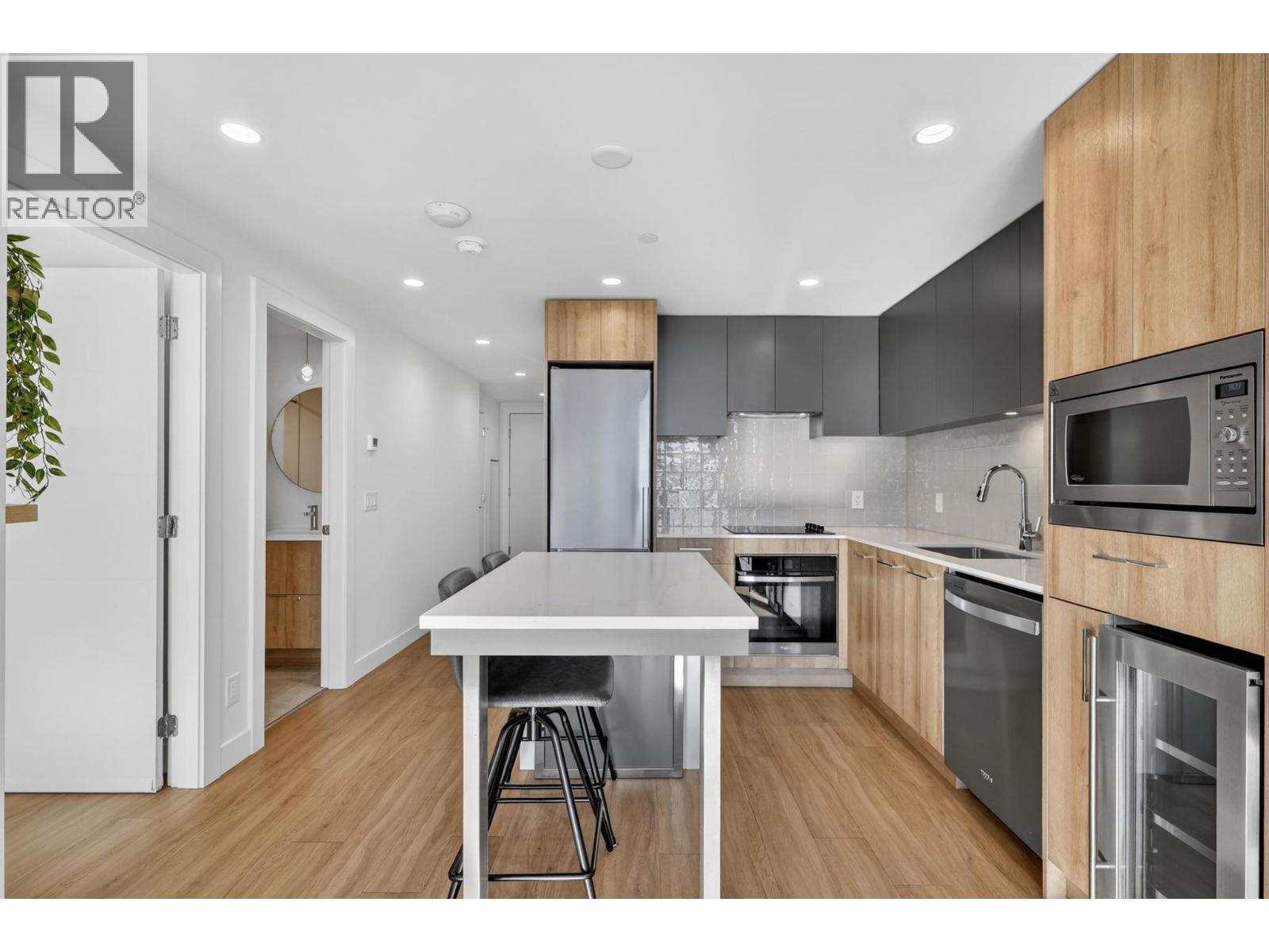 3699 Capozzi Road Unit# 703