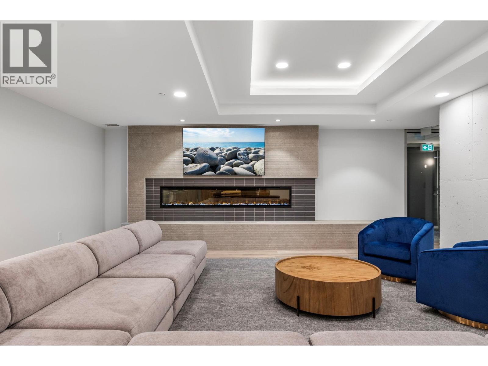 3699 Capozzi Road Unit# 703