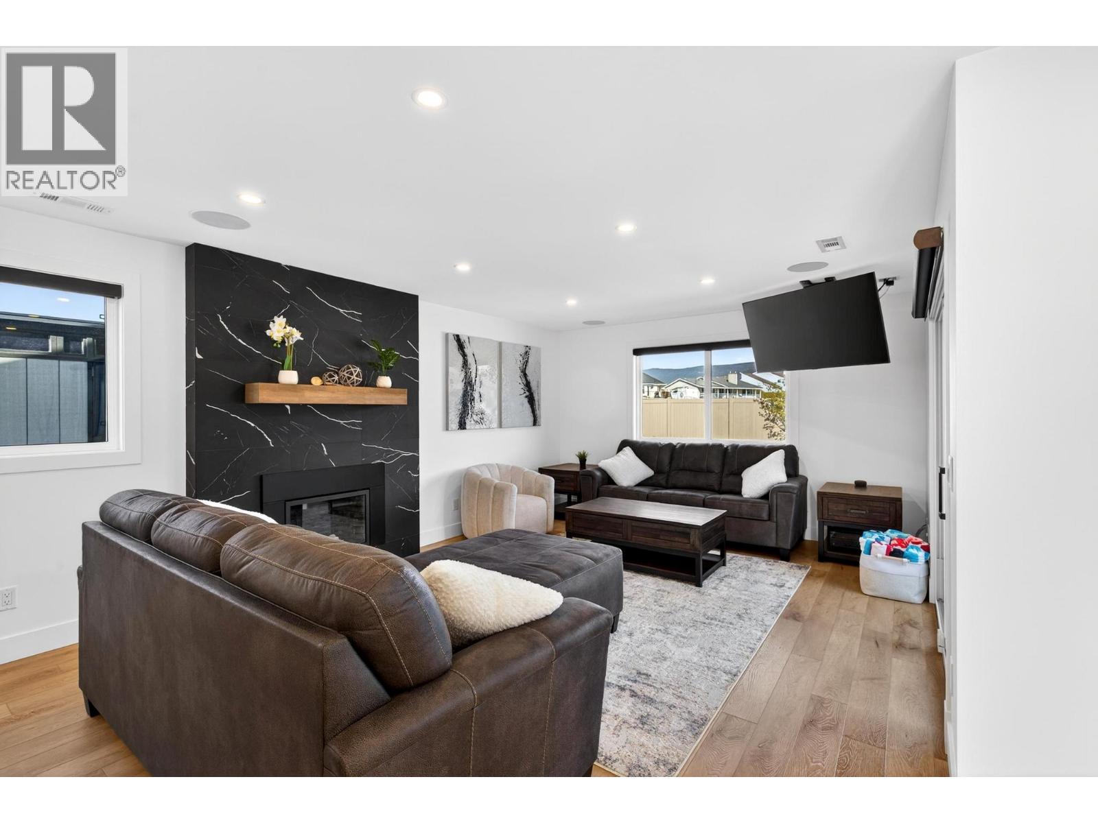1674 Pritchard Drive