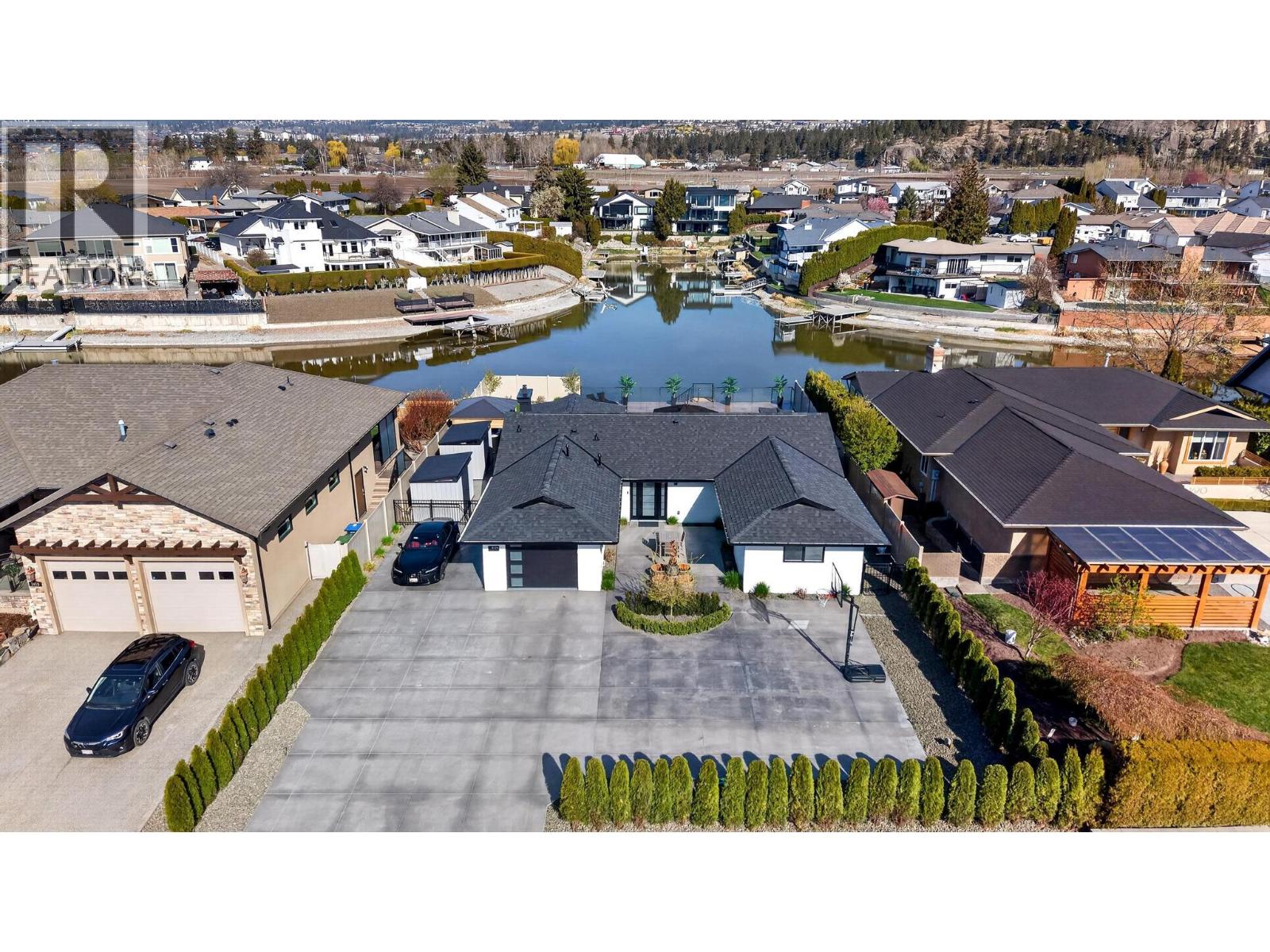 1674 Pritchard Drive