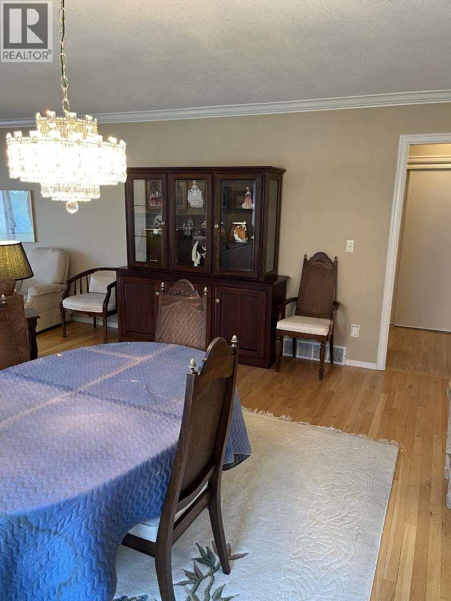 860 Lanfranco Road Unit# 11