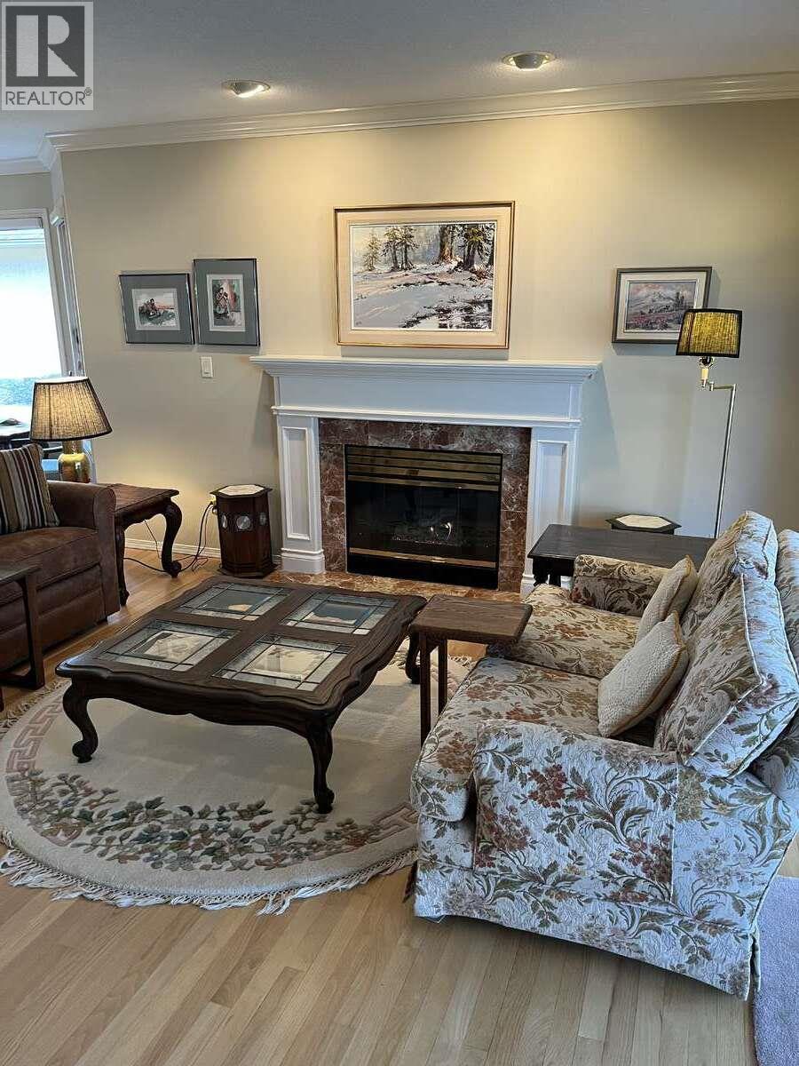 860 Lanfranco Road Unit# 11