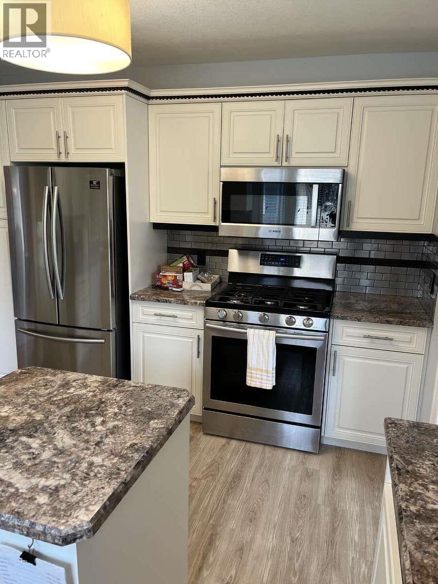 860 Lanfranco Road Unit# 11
