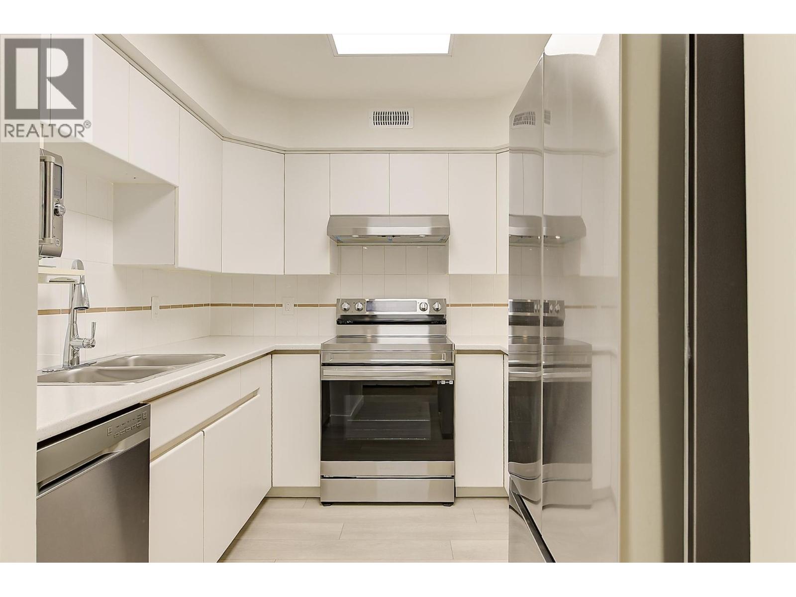 2370 Stillingfleet Road Unit# 119
