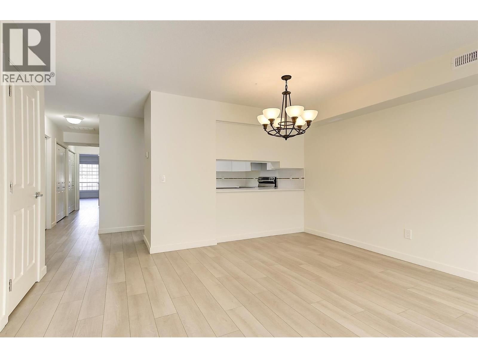 2370 Stillingfleet Road Unit# 119