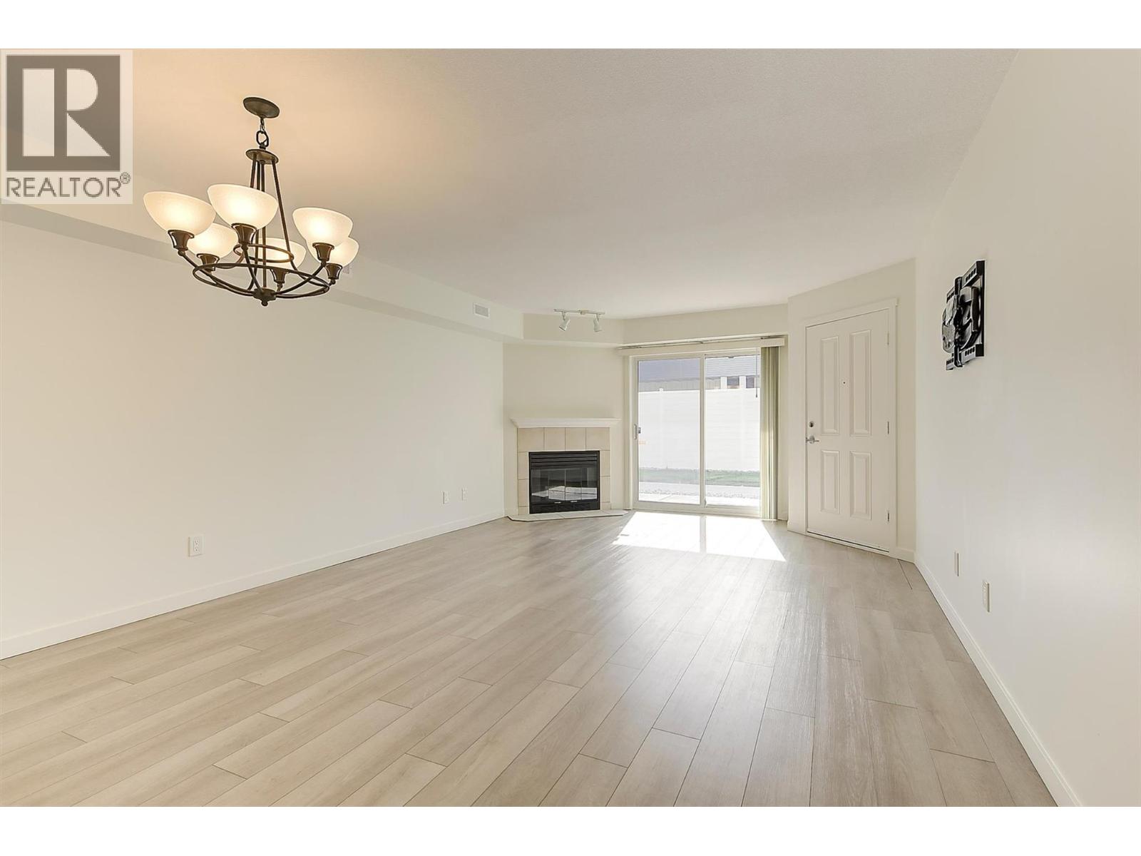 2370 Stillingfleet Road Unit# 119