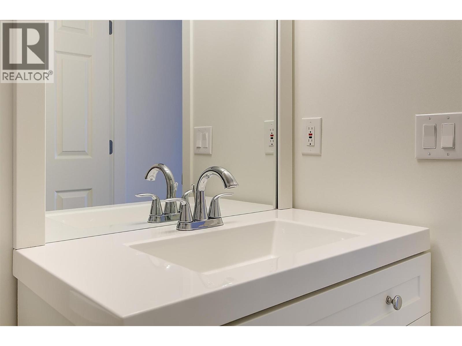 2370 Stillingfleet Road Unit# 119