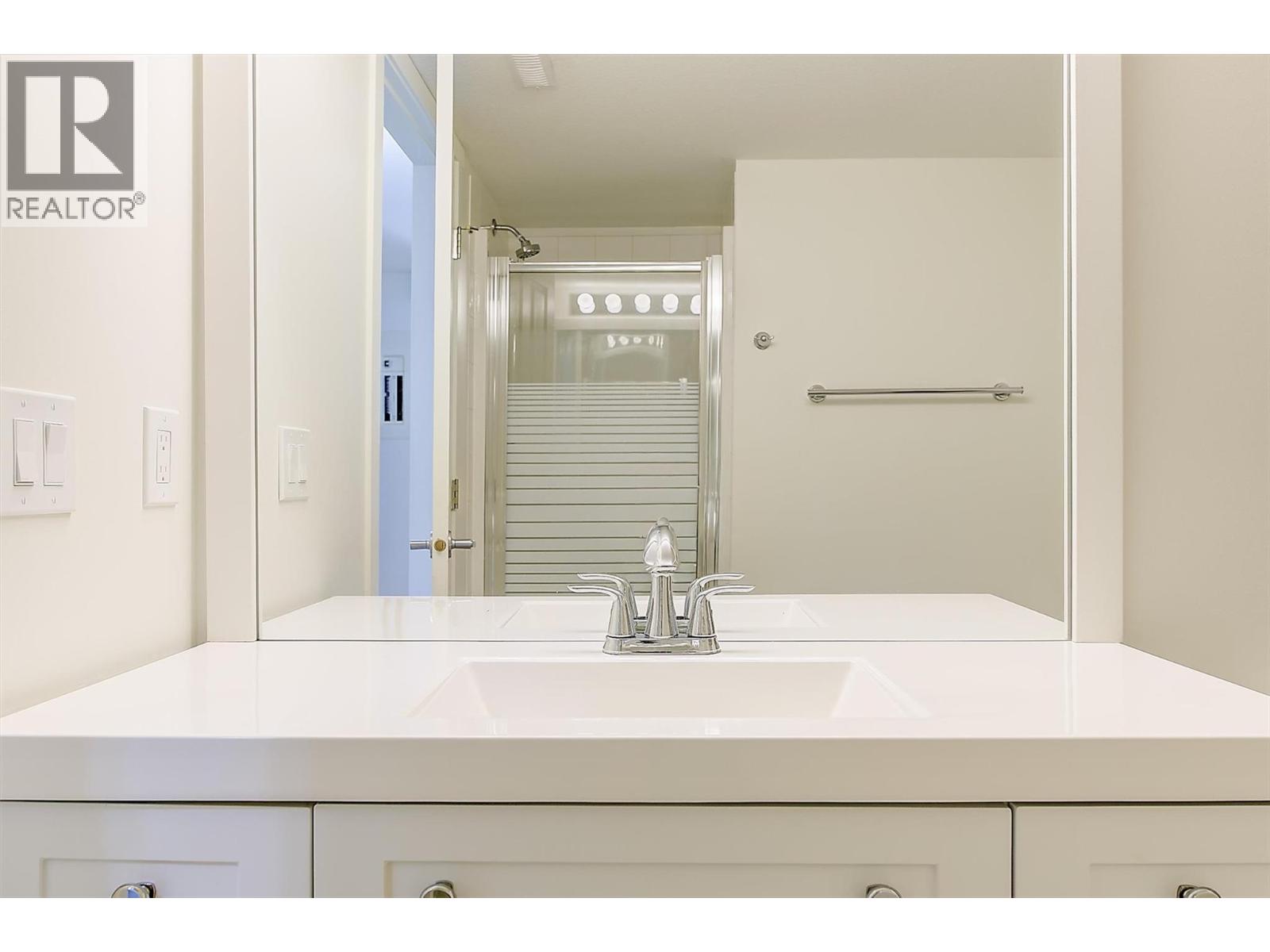 2370 Stillingfleet Road Unit# 119
