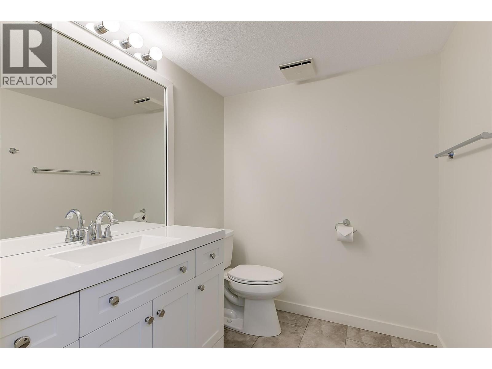 2370 Stillingfleet Road Unit# 119
