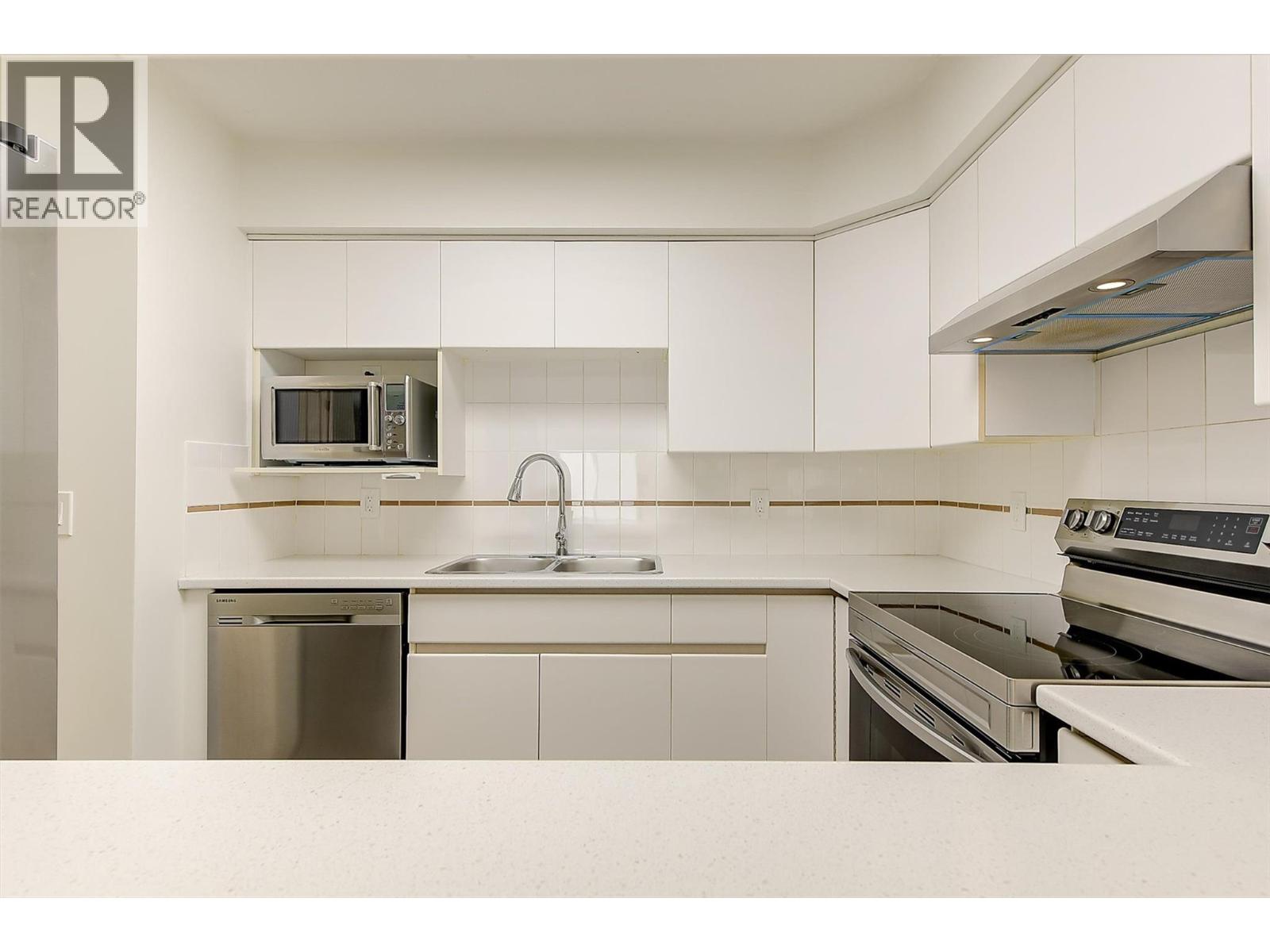 2370 Stillingfleet Road Unit# 119