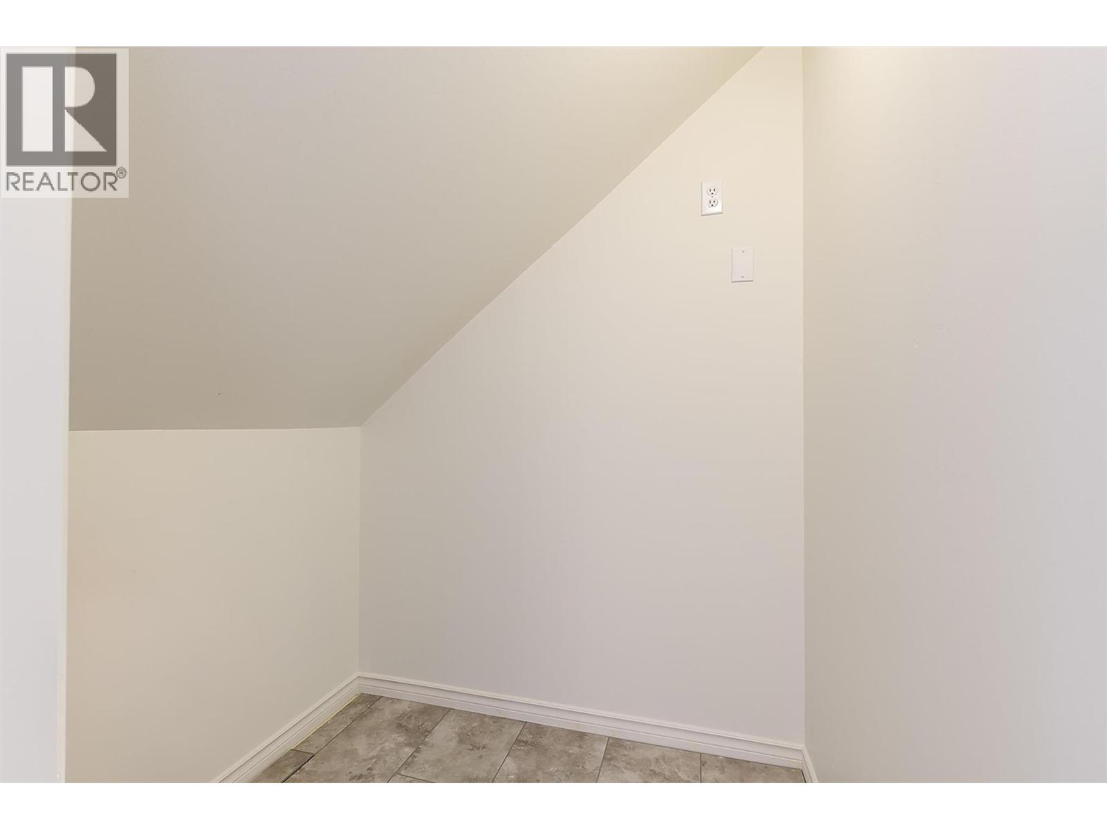 2370 Stillingfleet Road Unit# 119