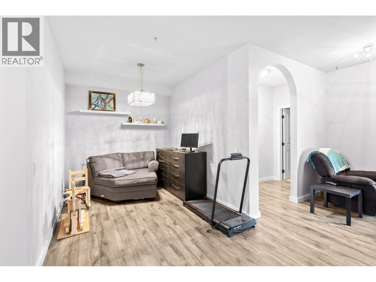 151 Taylor Road Unit# 117
