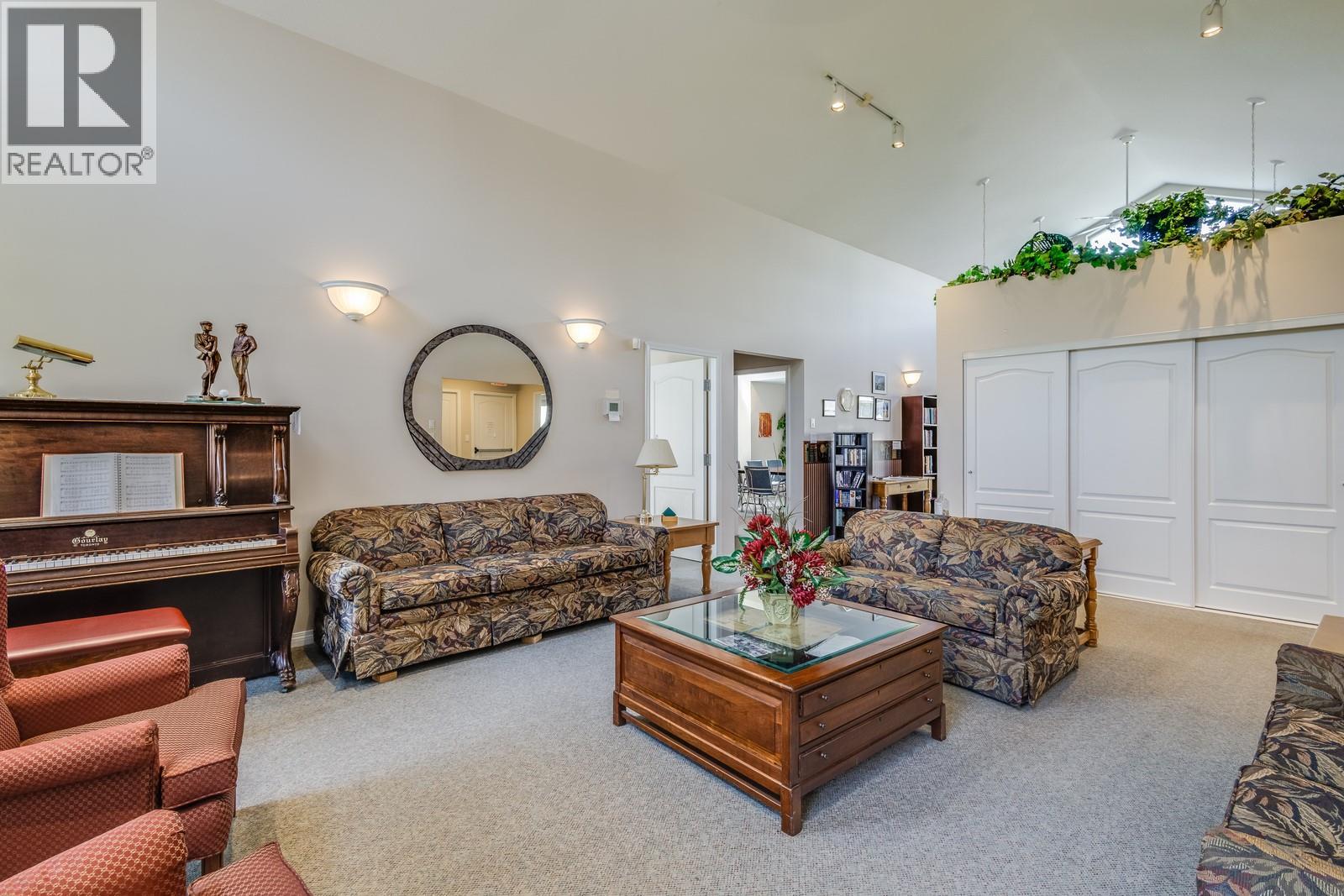 1961 Durnin Road Unit# 306