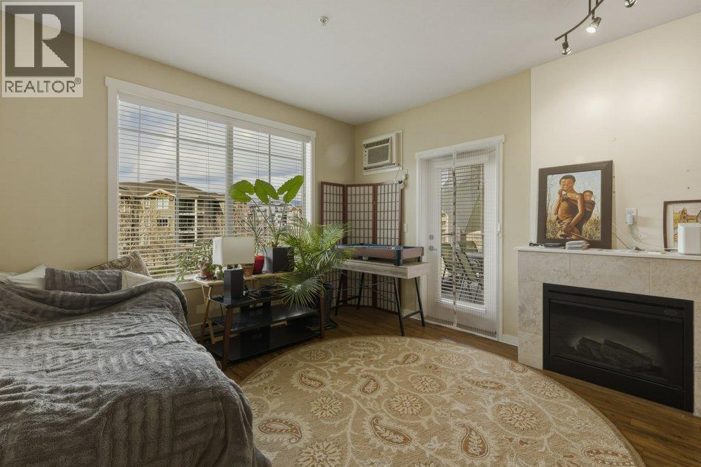3739 Casorso Road Unit# 316