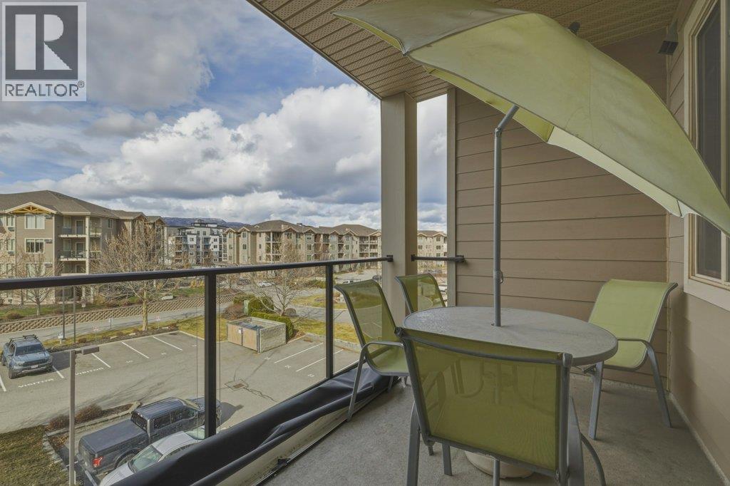 3739 Casorso Road Unit# 316