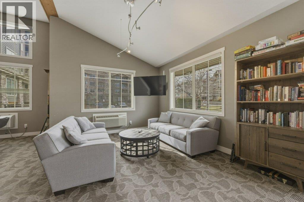 3739 Casorso Road Unit# 316