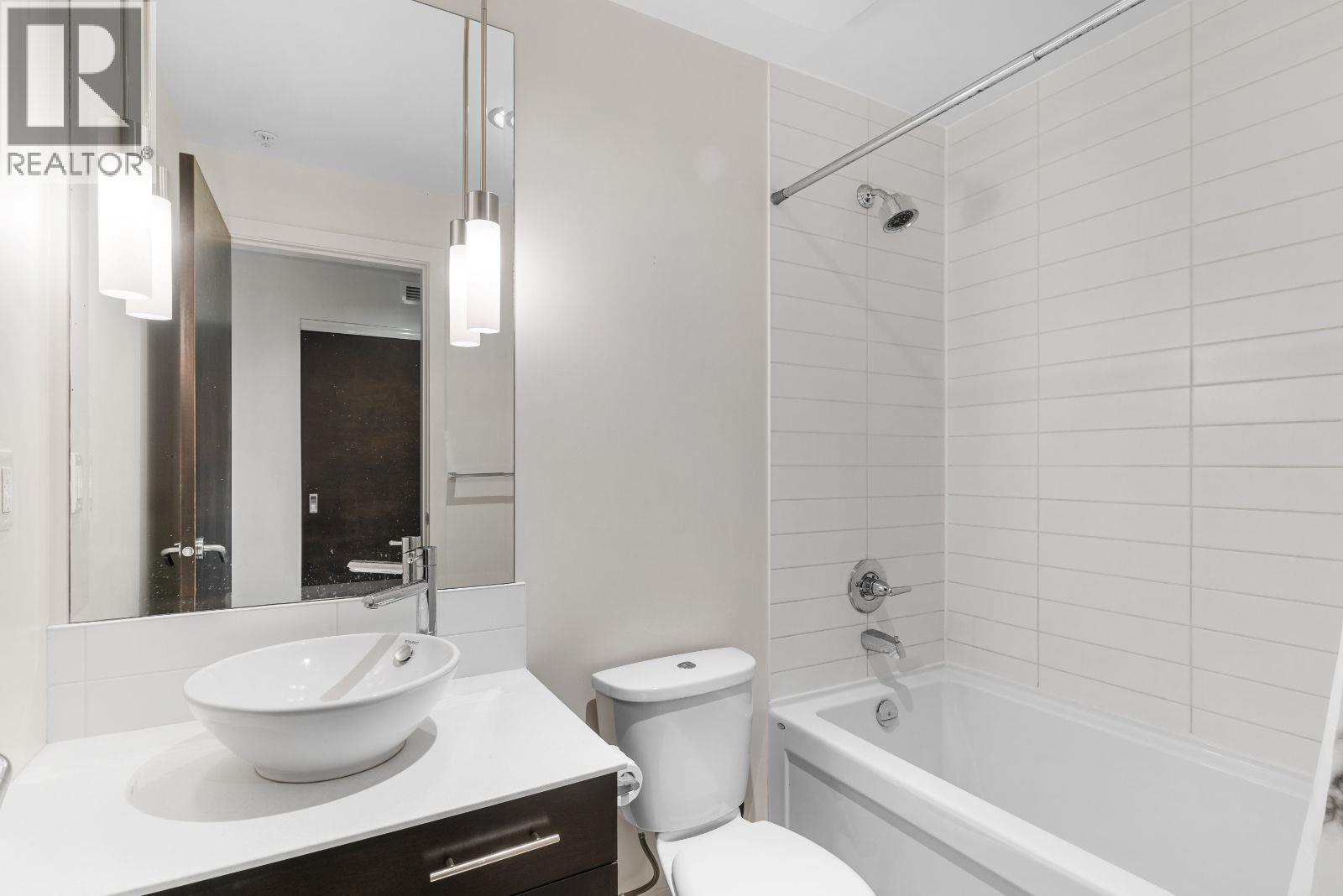 2040 Springfield Road Unit# 303