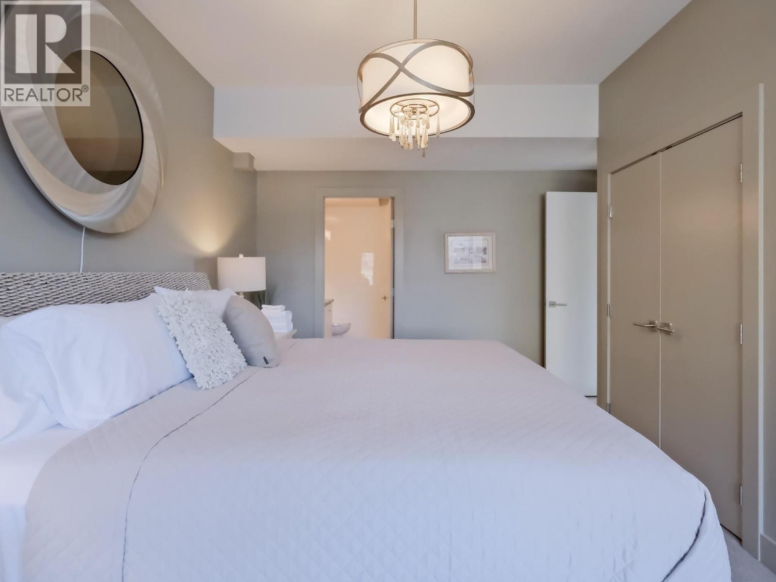 1088 Sunset Drive Unit# 221