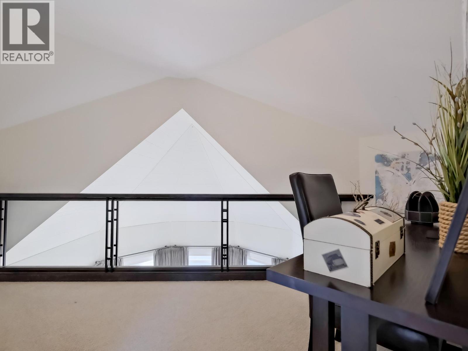 1088 Sunset Drive Unit# 221