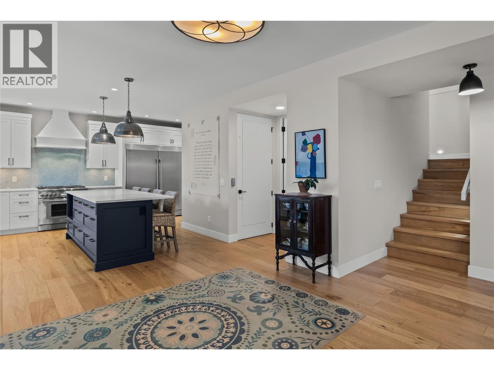2050 Long Street