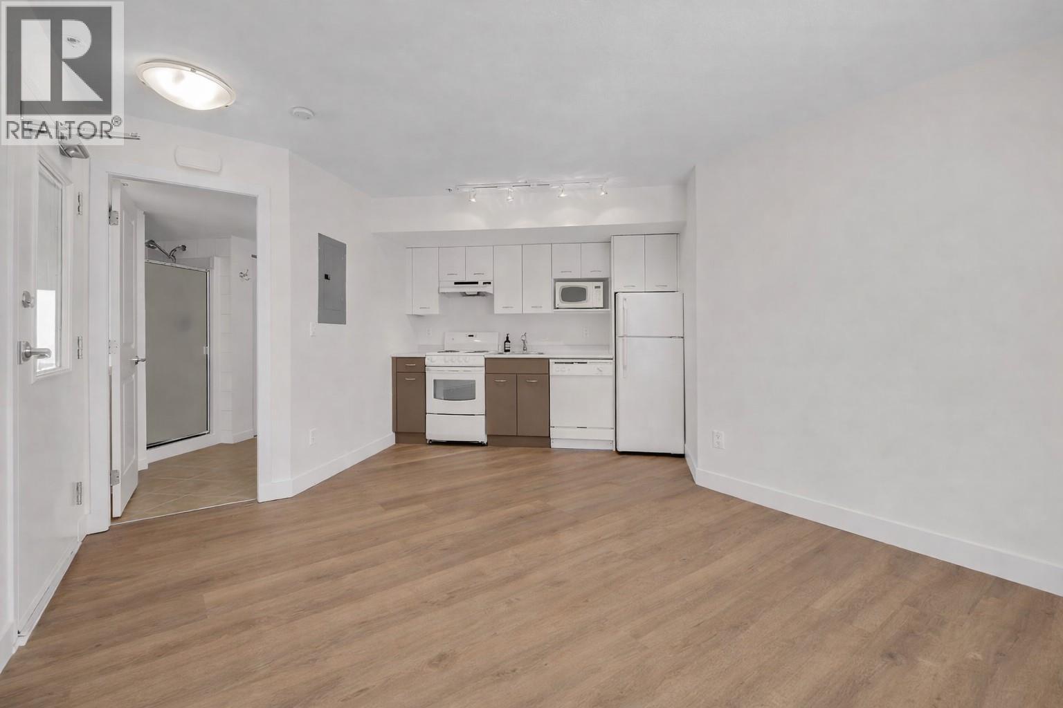 533 Yates Road Unit# 100