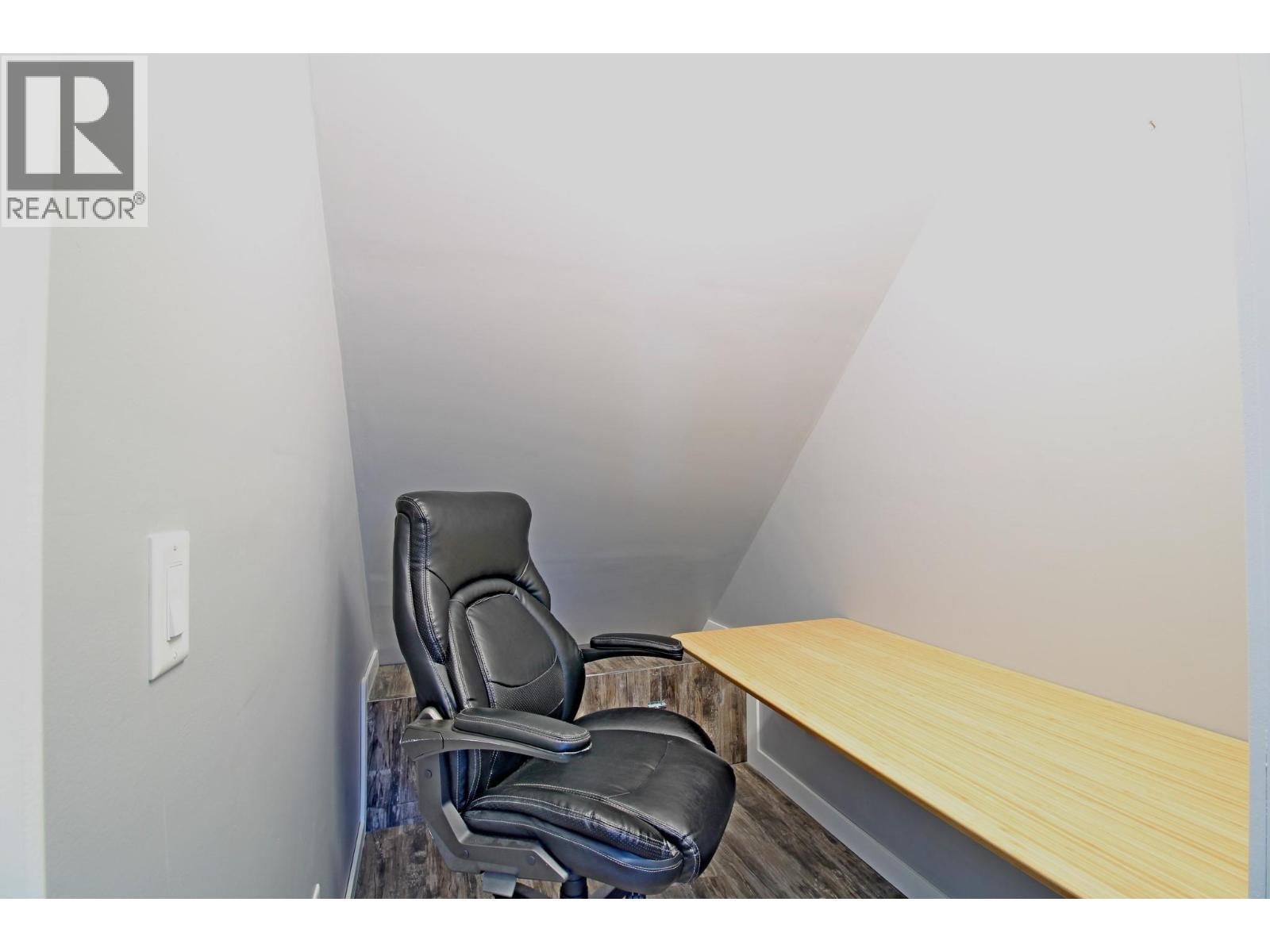 6933 Barcelona Drive Unit# 64