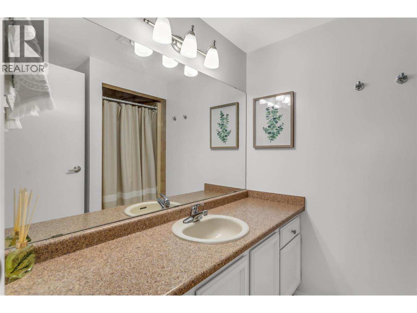 1075 Bernard Avenue Unit# 308