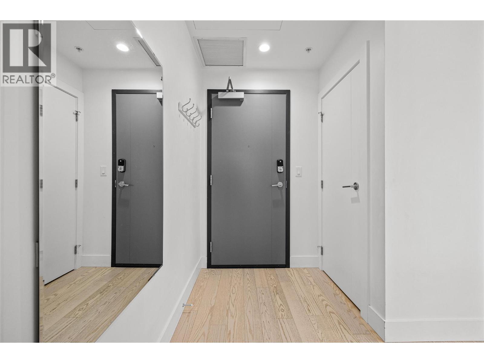 1191 Sunset Drive Unit# 2205