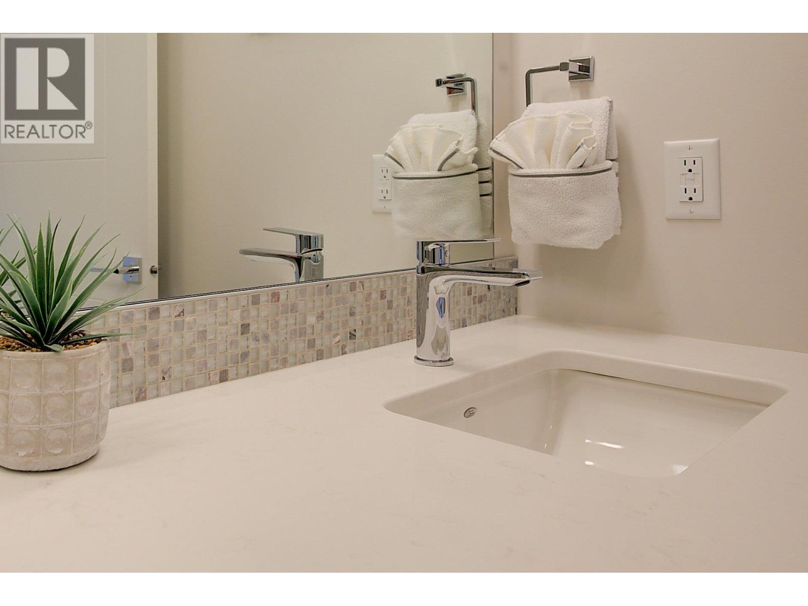 3475 Granite Close Unit# 401