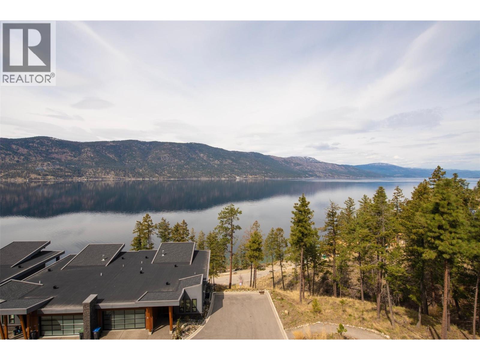 3475 Granite Close Unit# 401