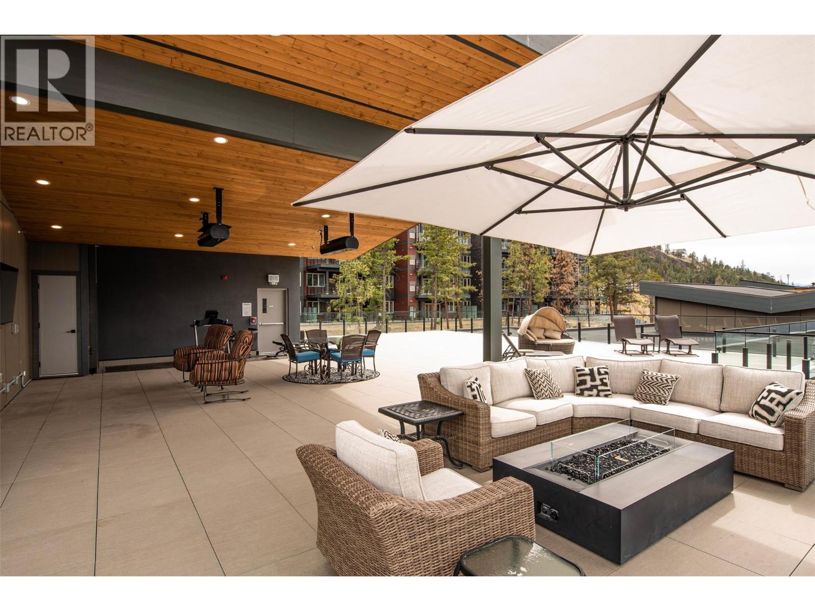 3475 Granite Close Unit# 401