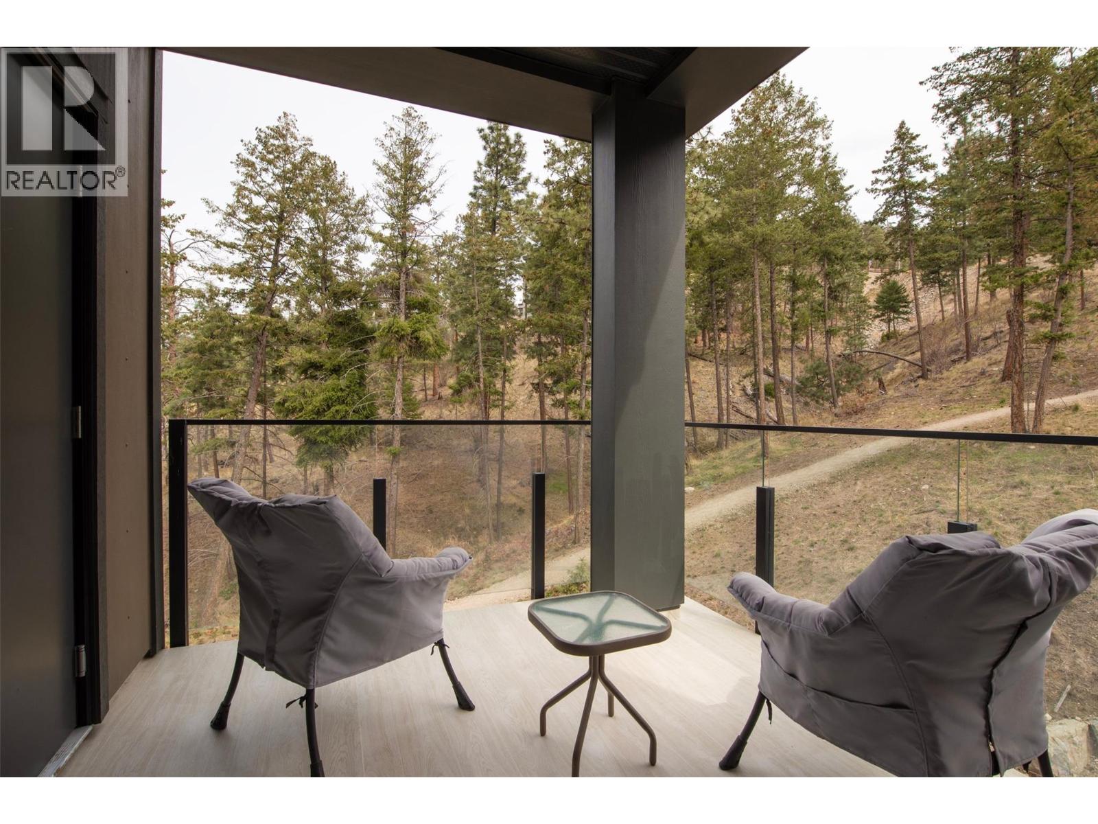 3475 Granite Close Unit# 401