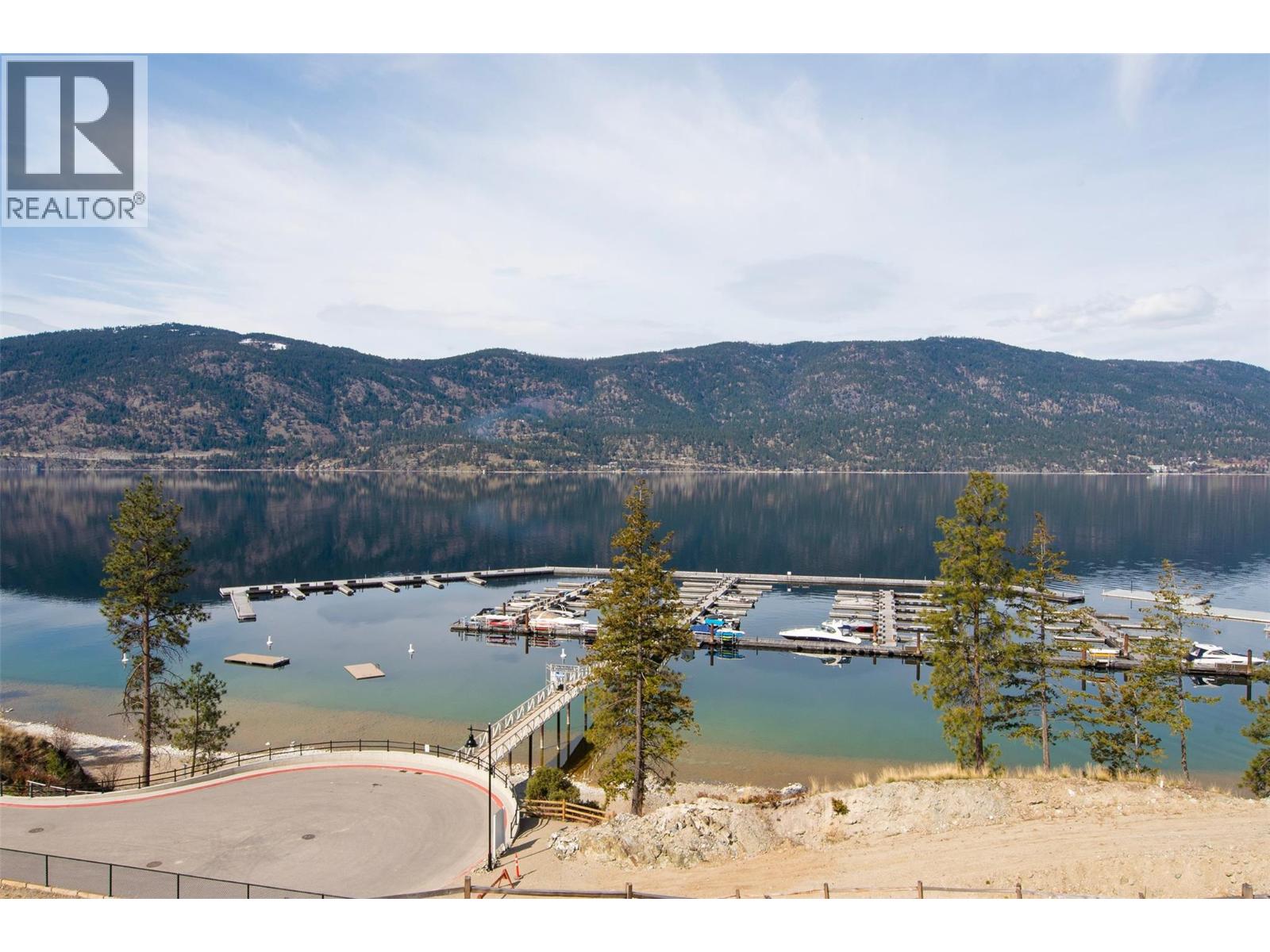 3475 Granite Close Unit# 401