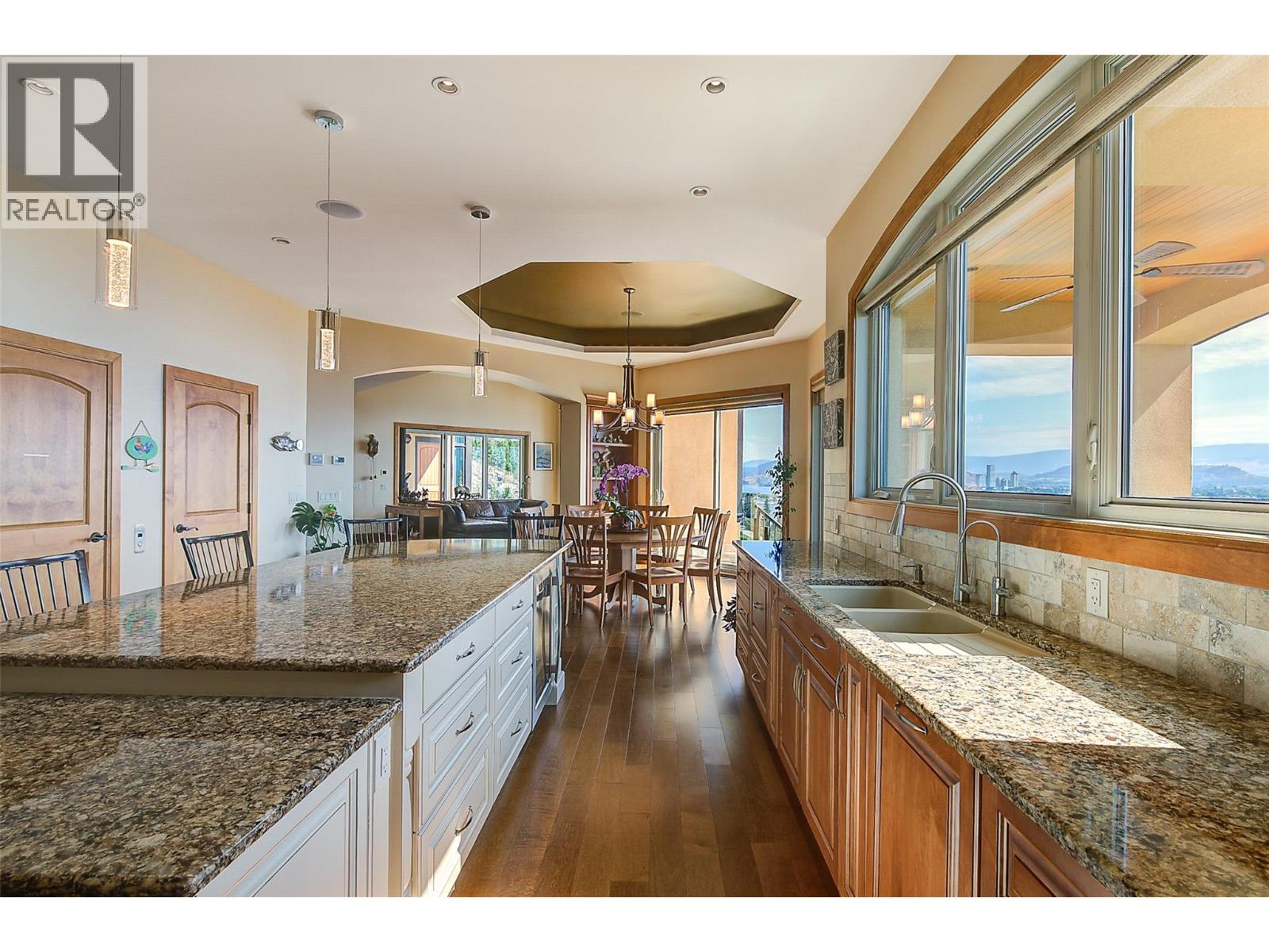 2513 Casa Palmero Drive