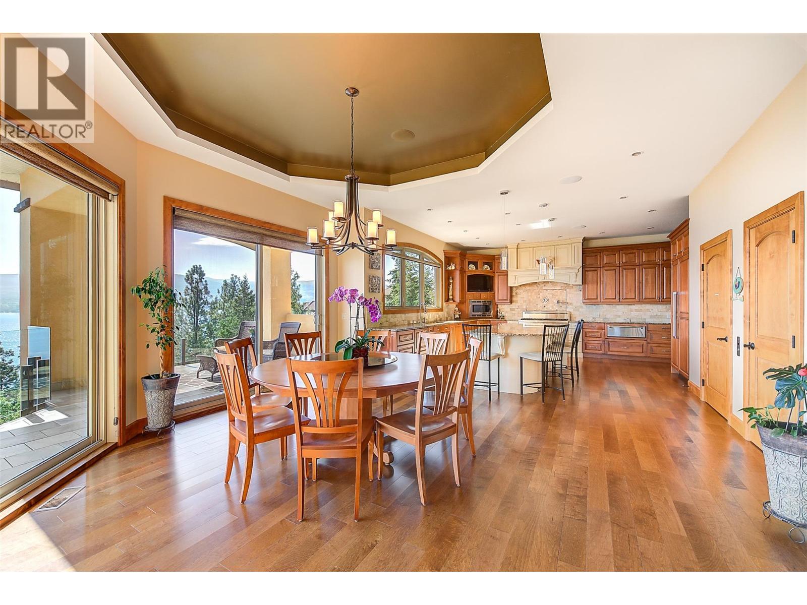 2513 Casa Palmero Drive