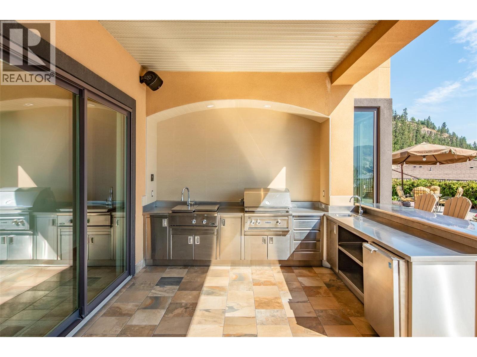 2513 Casa Palmero Drive
