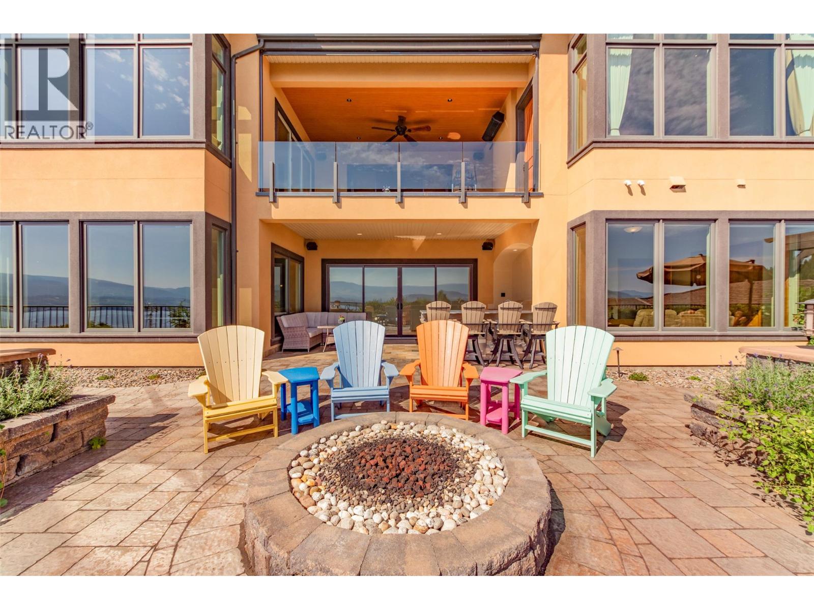 2513 Casa Palmero Drive
