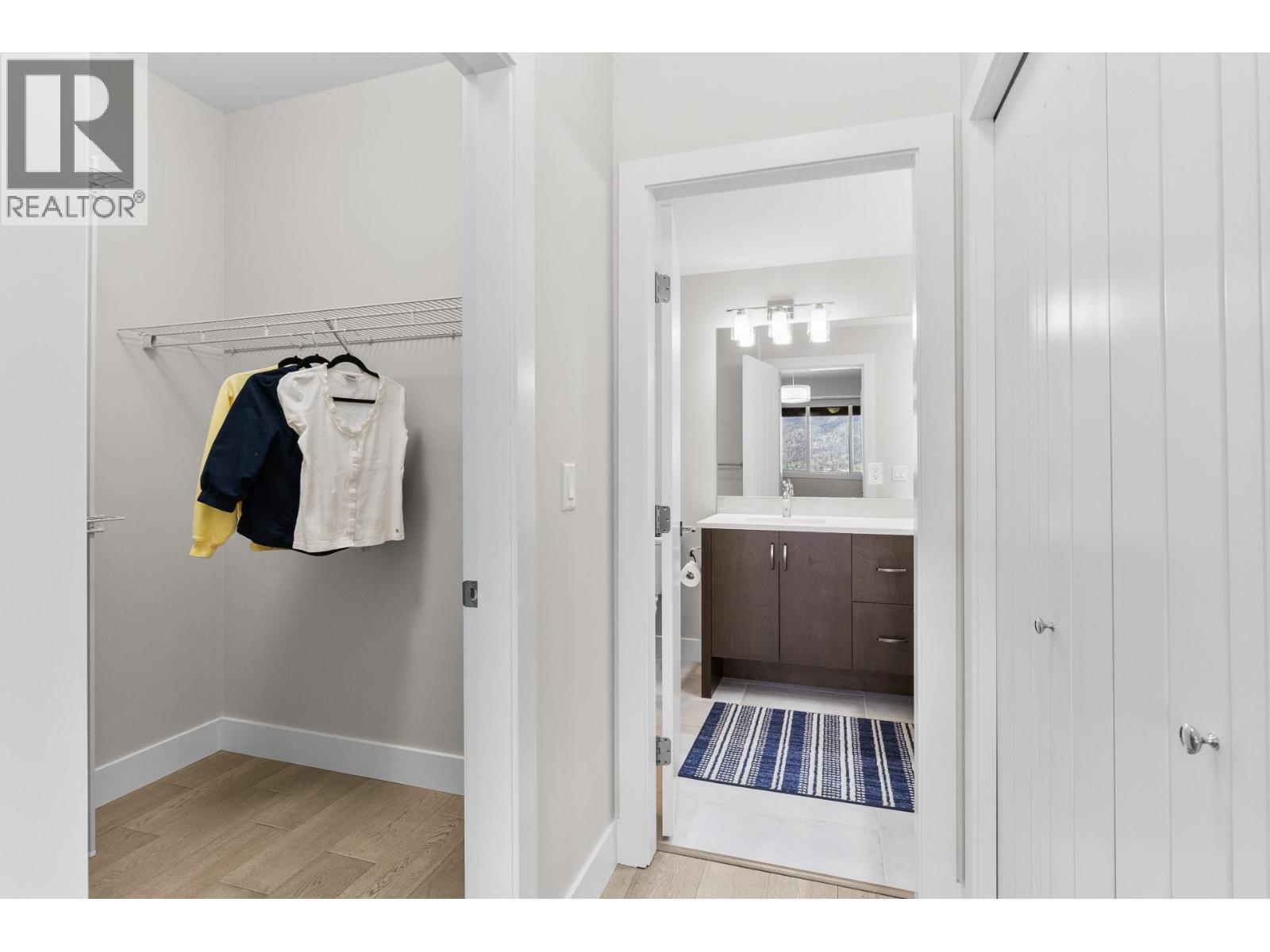 3475 Granite Close Unit# 302