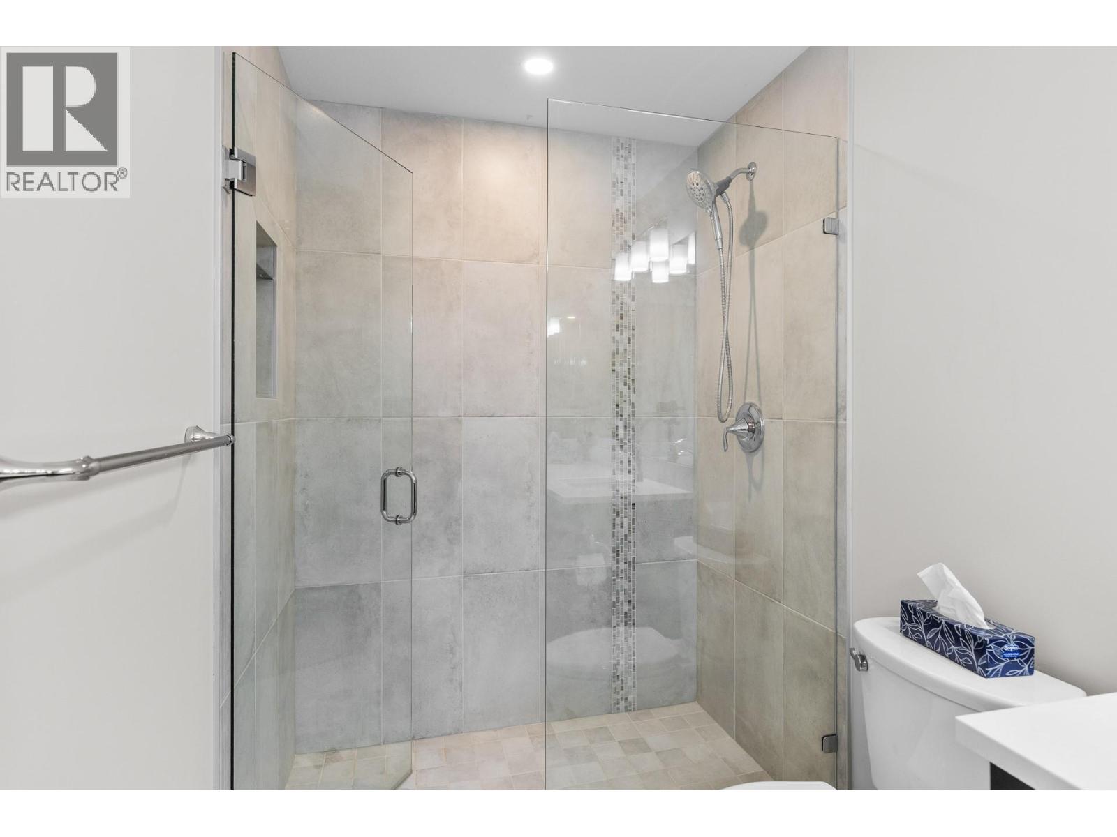 3475 Granite Close Unit# 302