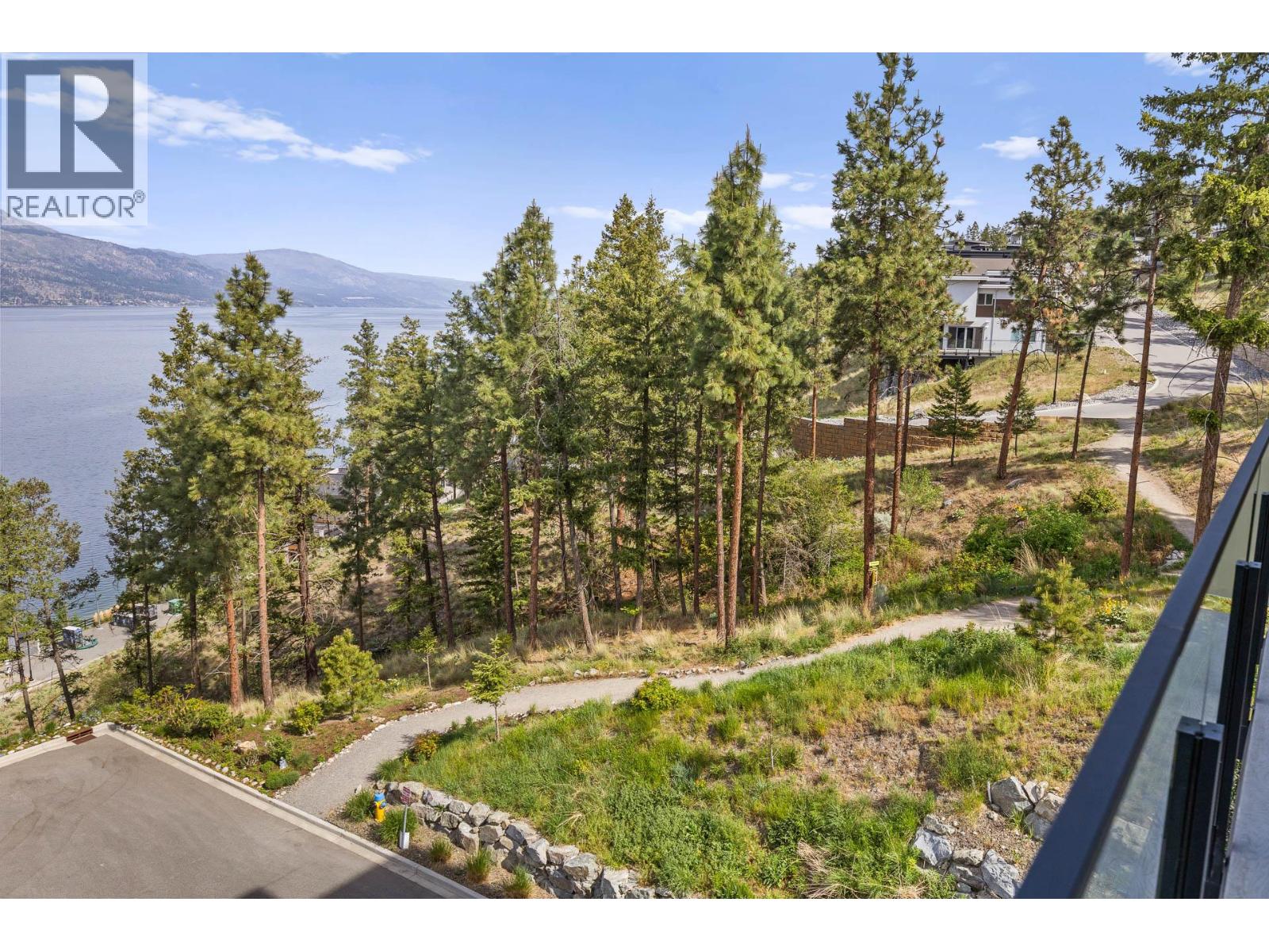 3475 Granite Close Unit# 302