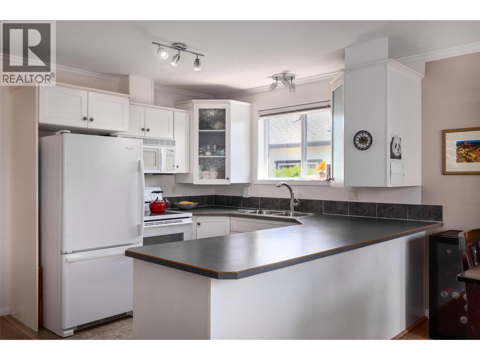 2195 Mimosa Drive