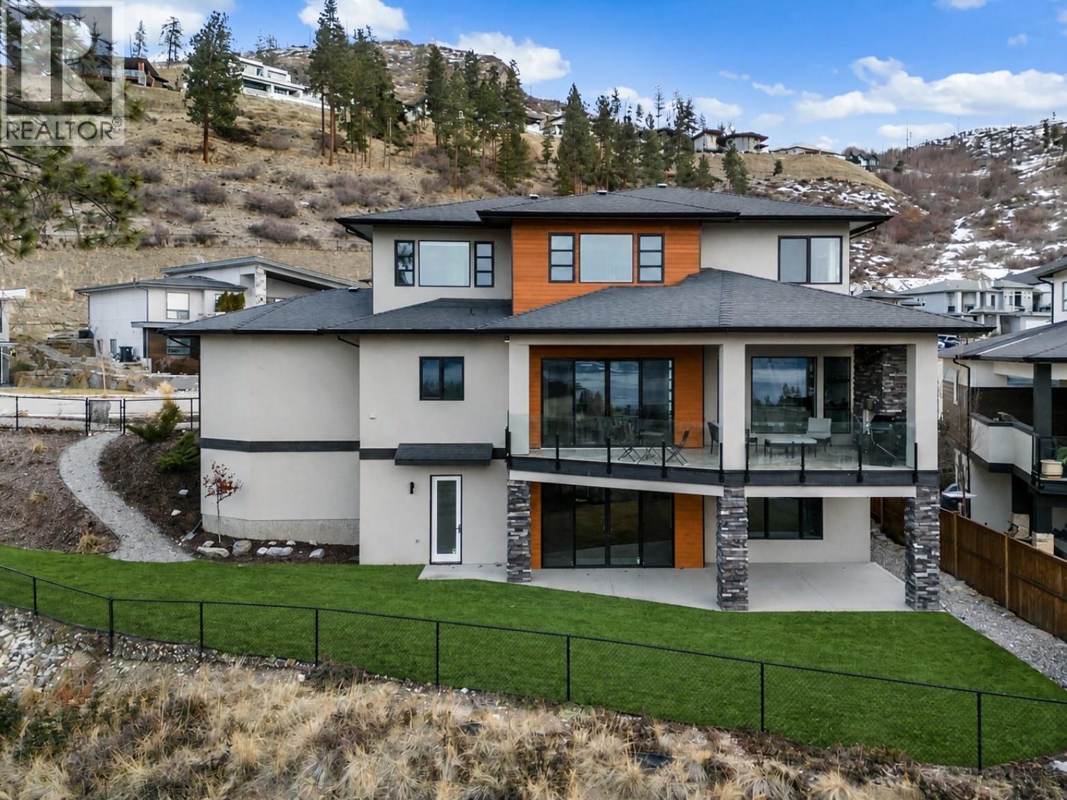 5624 Mountainside Drive