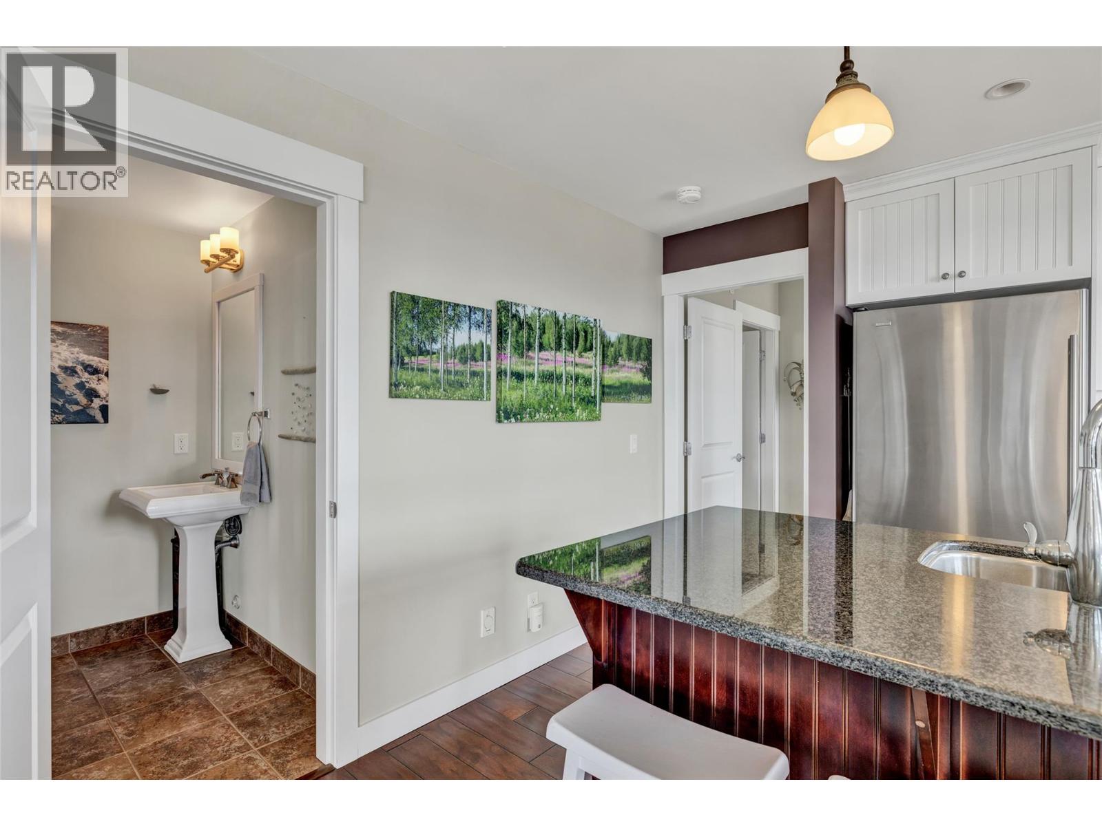 2901 Abbott Street Unit# 305