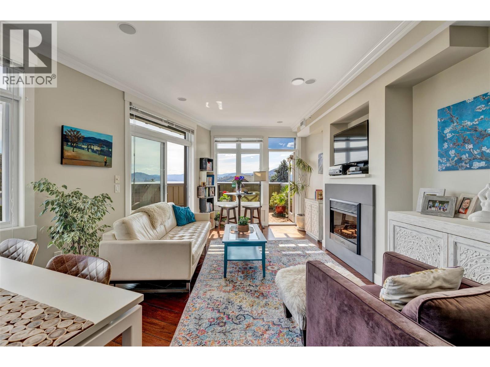 2901 Abbott Street Unit# 305