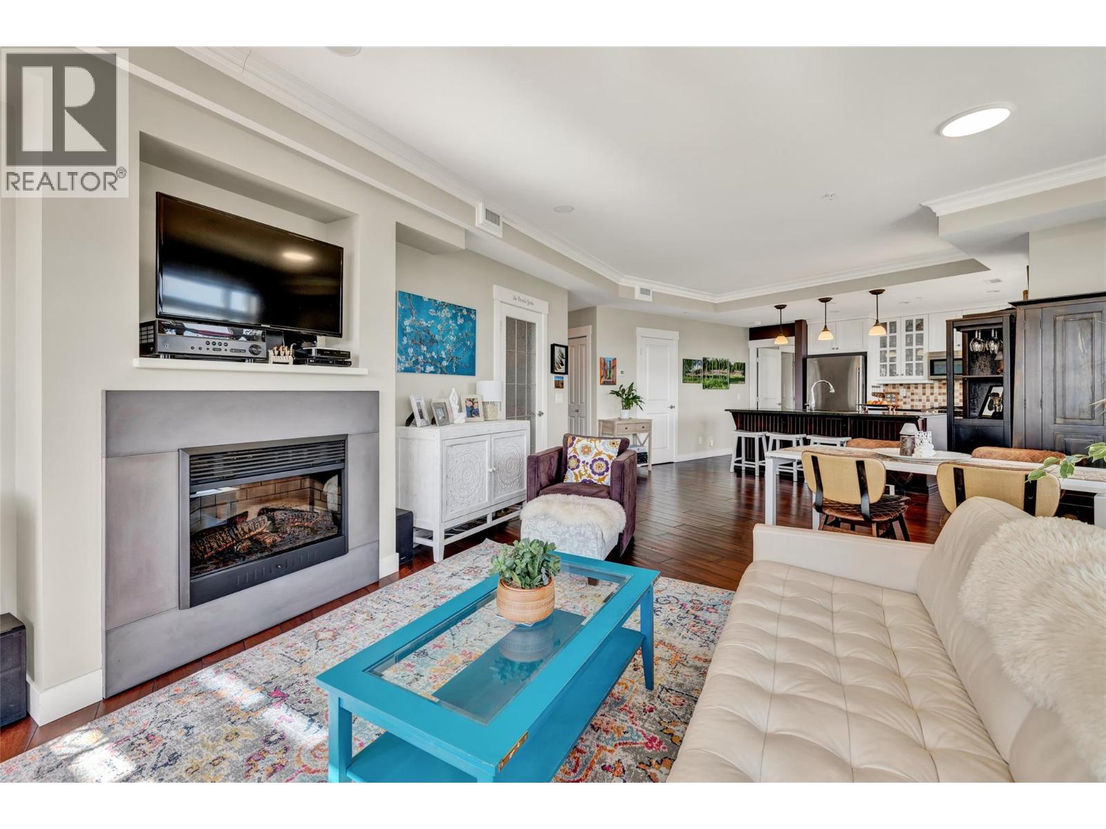 2901 Abbott Street Unit# 305
