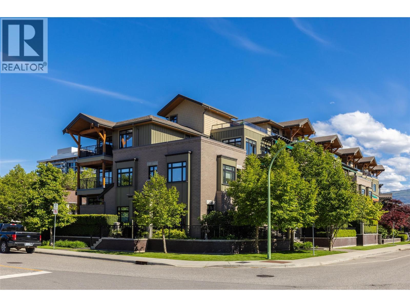 2901 Abbott Street Unit# 305