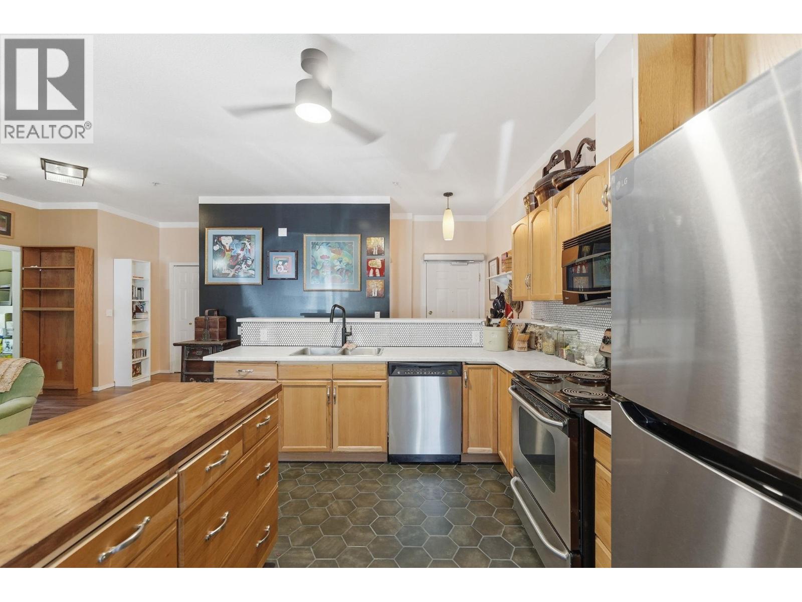 920 Saskatoon Road Unit# 118