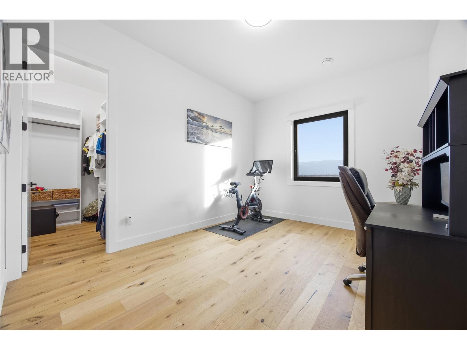 1102 Carnoustie Drive